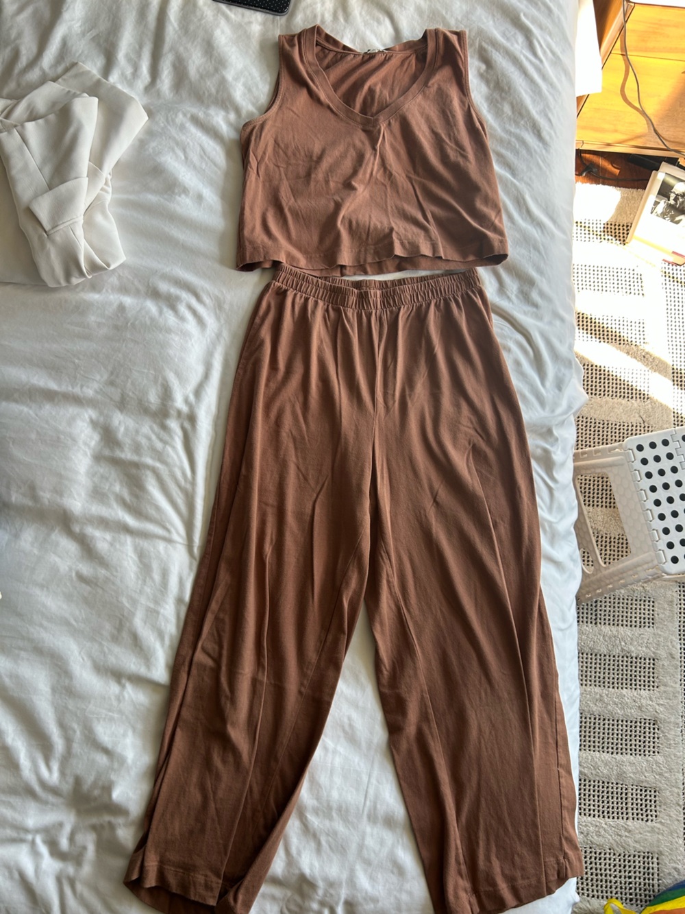 Brown set